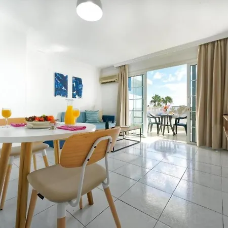 One Bedroom Garden View, Pool,near The Beach, Puerto Del Carmen * 푸에르토 델 카르멘
