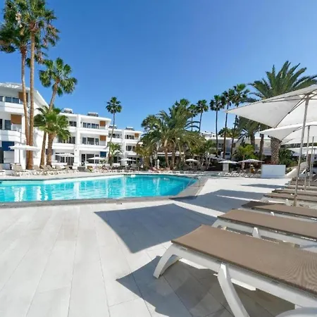 아파트 One Bedroom Garden View, Pool,near The Beach, Puerto Del Carmen 푸에르토 델 카르멘